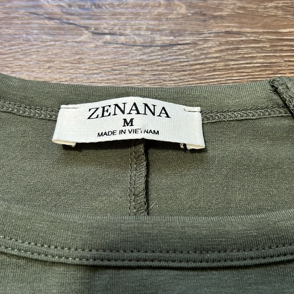 Zenana olive green 1/4 lace sleeve top - Picture 2 of 3